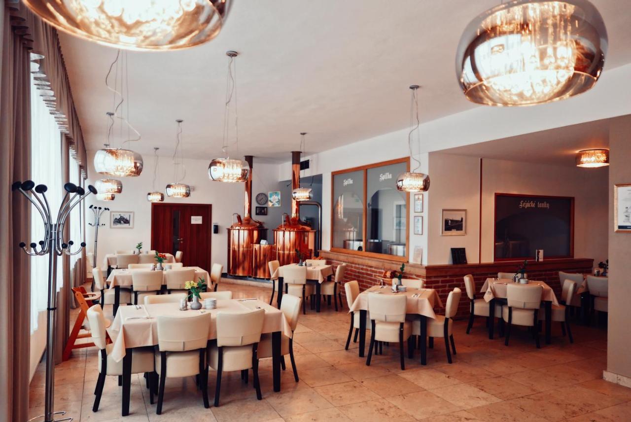 Mestsky Hotel Bobik Volary Zewnętrze zdjęcie