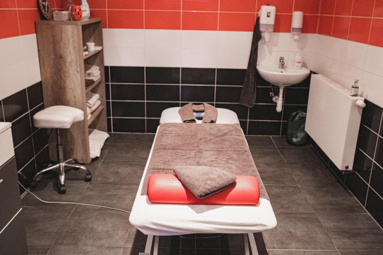 Mestsky Hotel Bobik Volary Zewnętrze zdjęcie