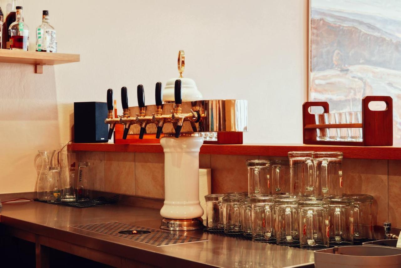 Mestsky Hotel Bobik Volary Zewnętrze zdjęcie