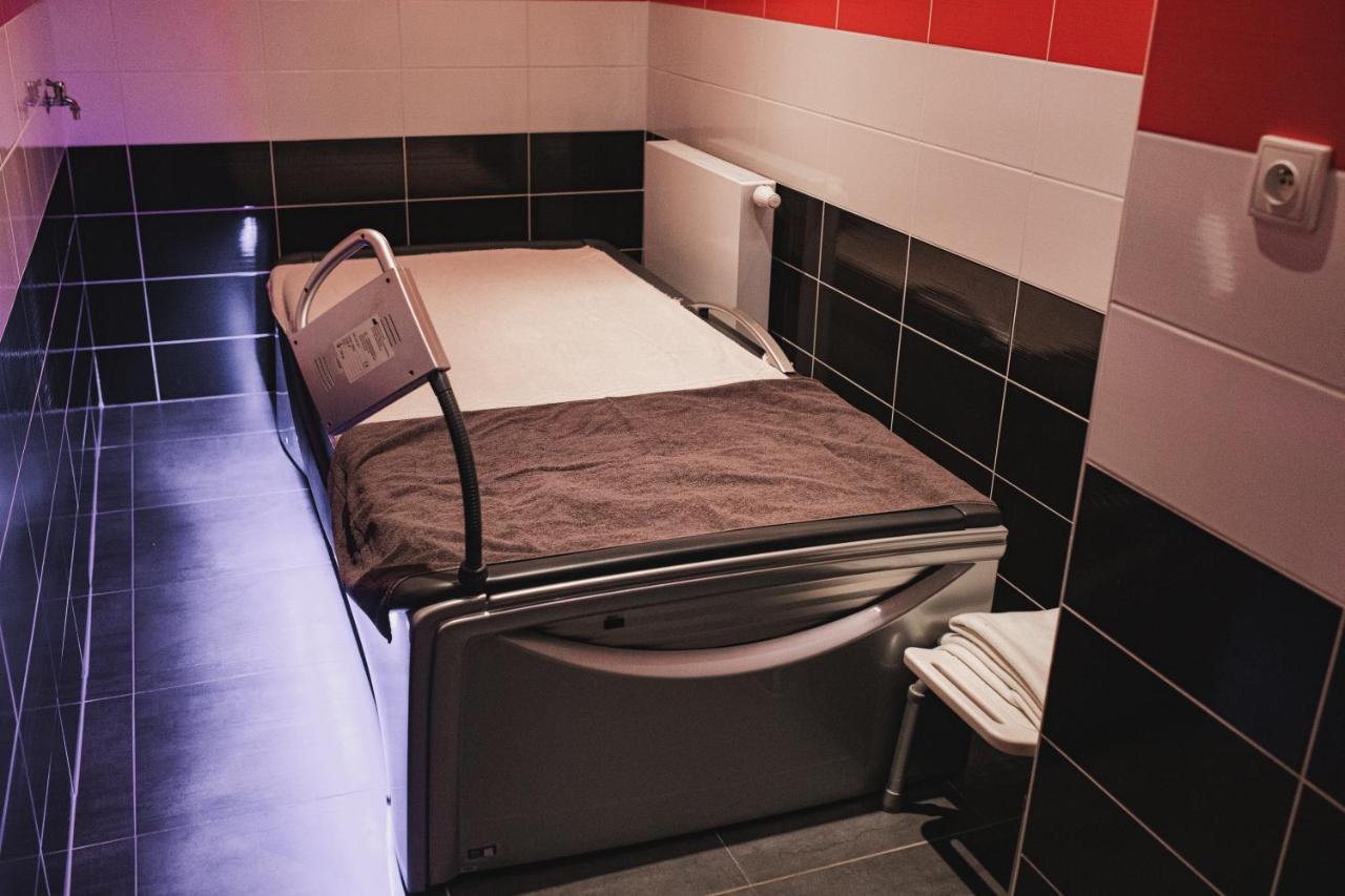 Mestsky Hotel Bobik Volary Zewnętrze zdjęcie