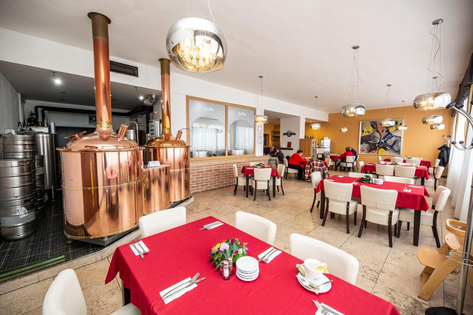 Mestsky Hotel Bobik Volary Zewnętrze zdjęcie